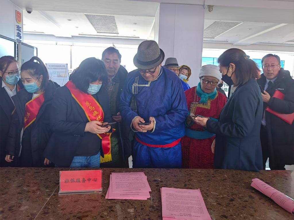 锡林郭勒:将边境地区民生底线兜得