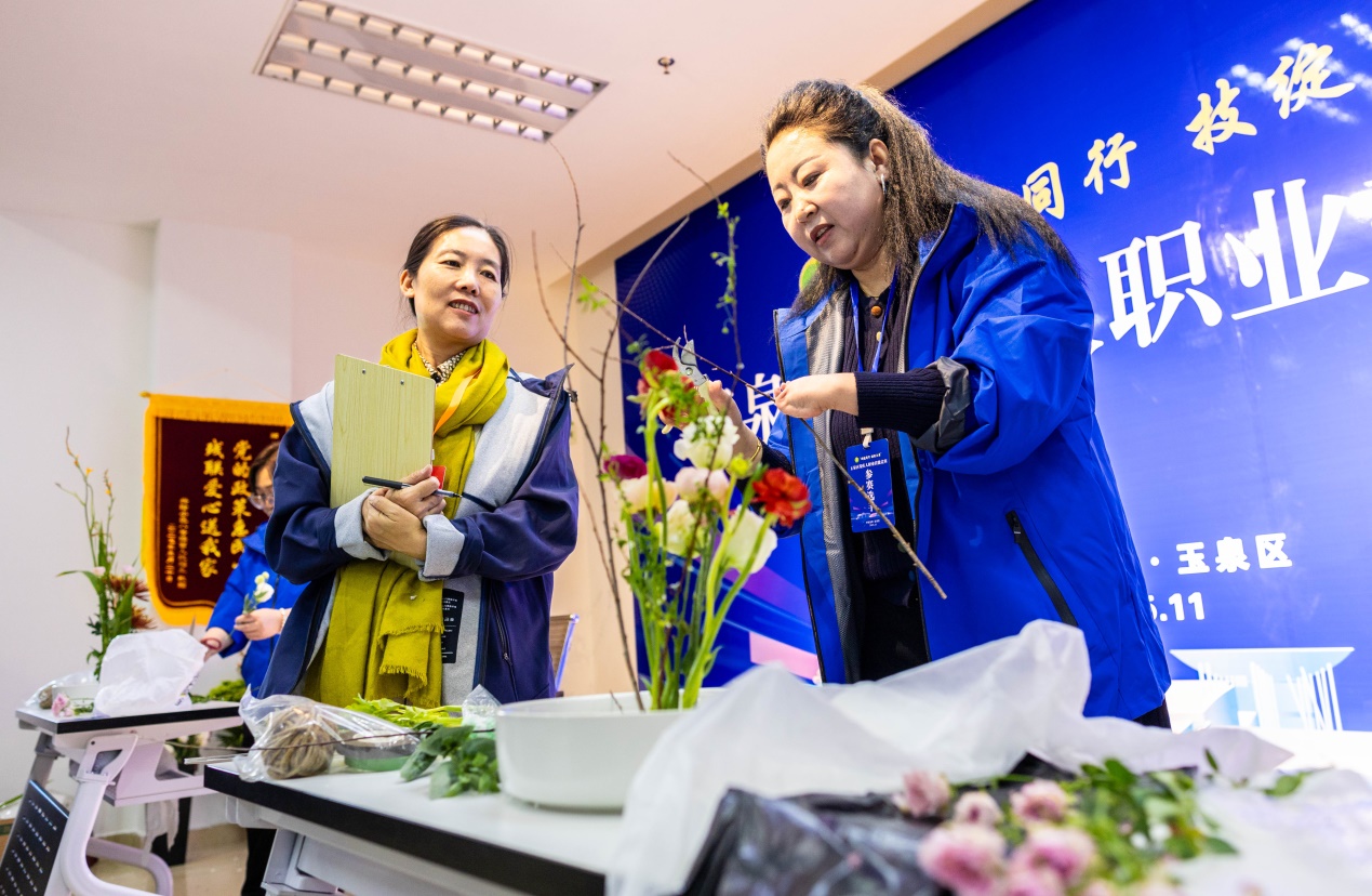 呼和浩特：残疾人技能竞赛展风采