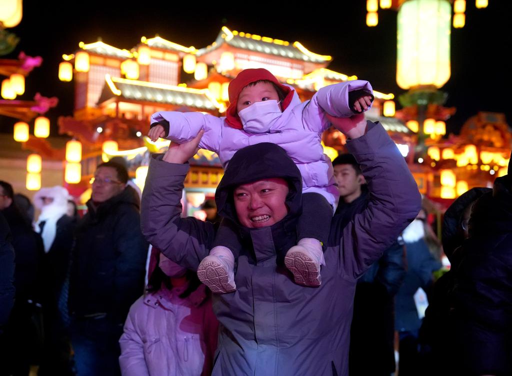 准格尔旗冰雪跨年夜活动盛大举行